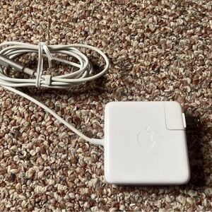 Apple White 60W MagSafe Power Adapter